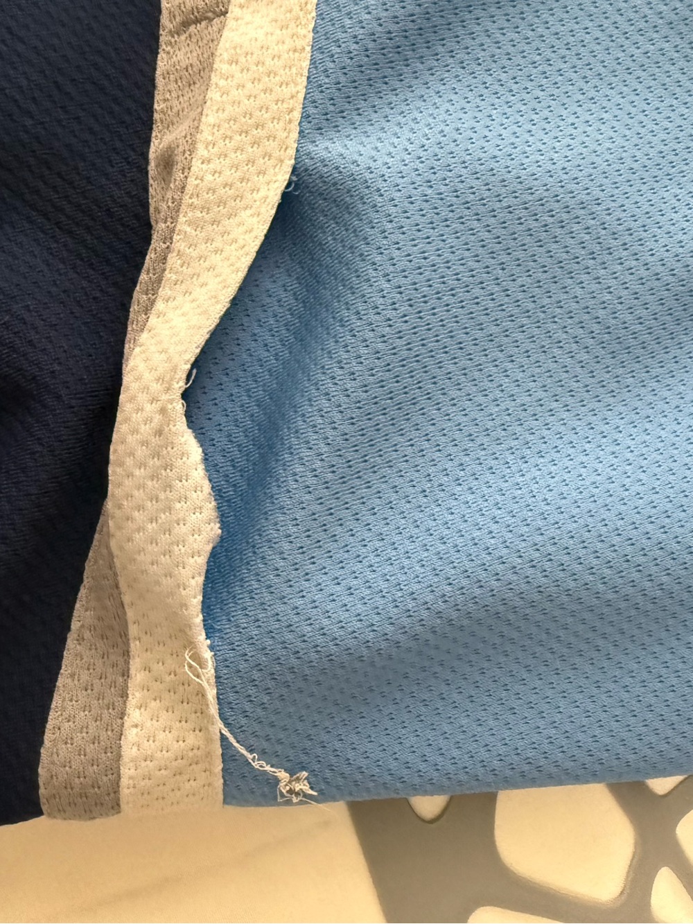 STARTER Colorado Avalanche Jersey - Light Blue & Navy with Maroon Logo - Picture 5 of 9